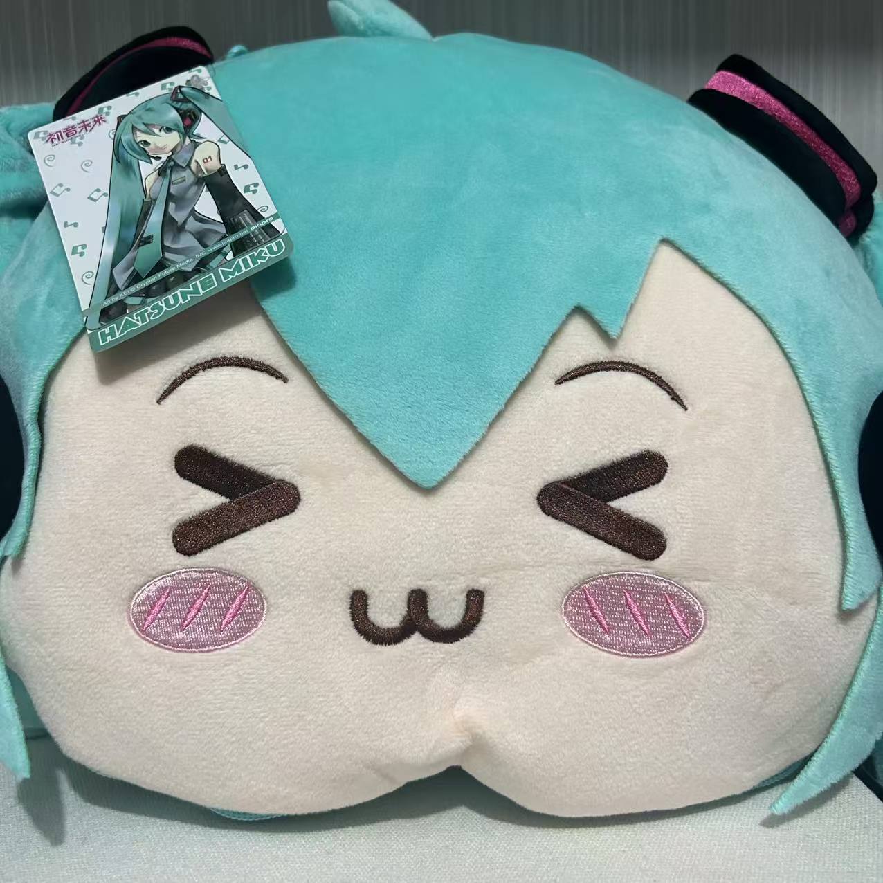 Genuine Anime Hatsune Miku hug - огляд і ціна Cosplay Fire Prop